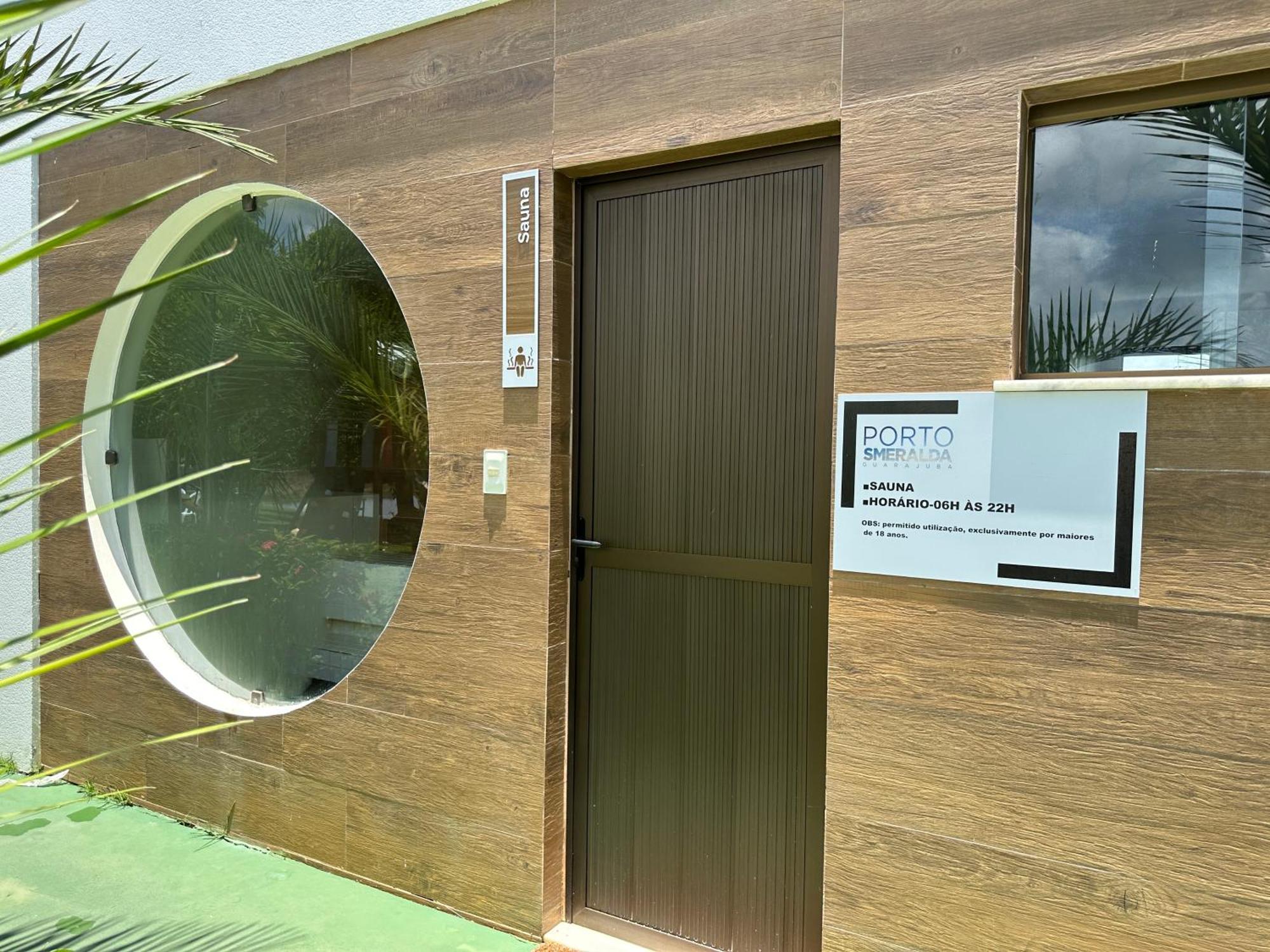 Guarajuba Apart Hotel Porto Smeralda ภายนอก รูปภาพ